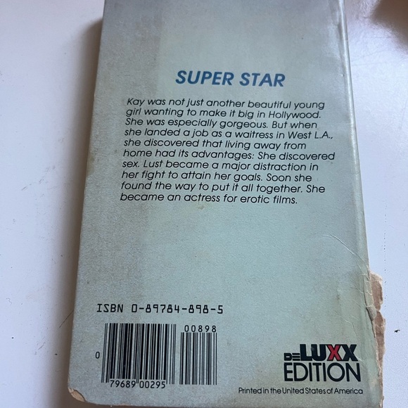 Vintage Book 'It's Not Dirty' by Shirley Miller - Picture 3 of 3